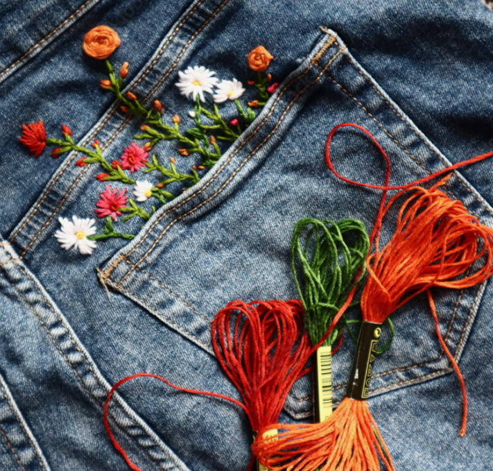 Broderileverantör